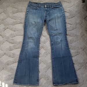 Jeans Size 28